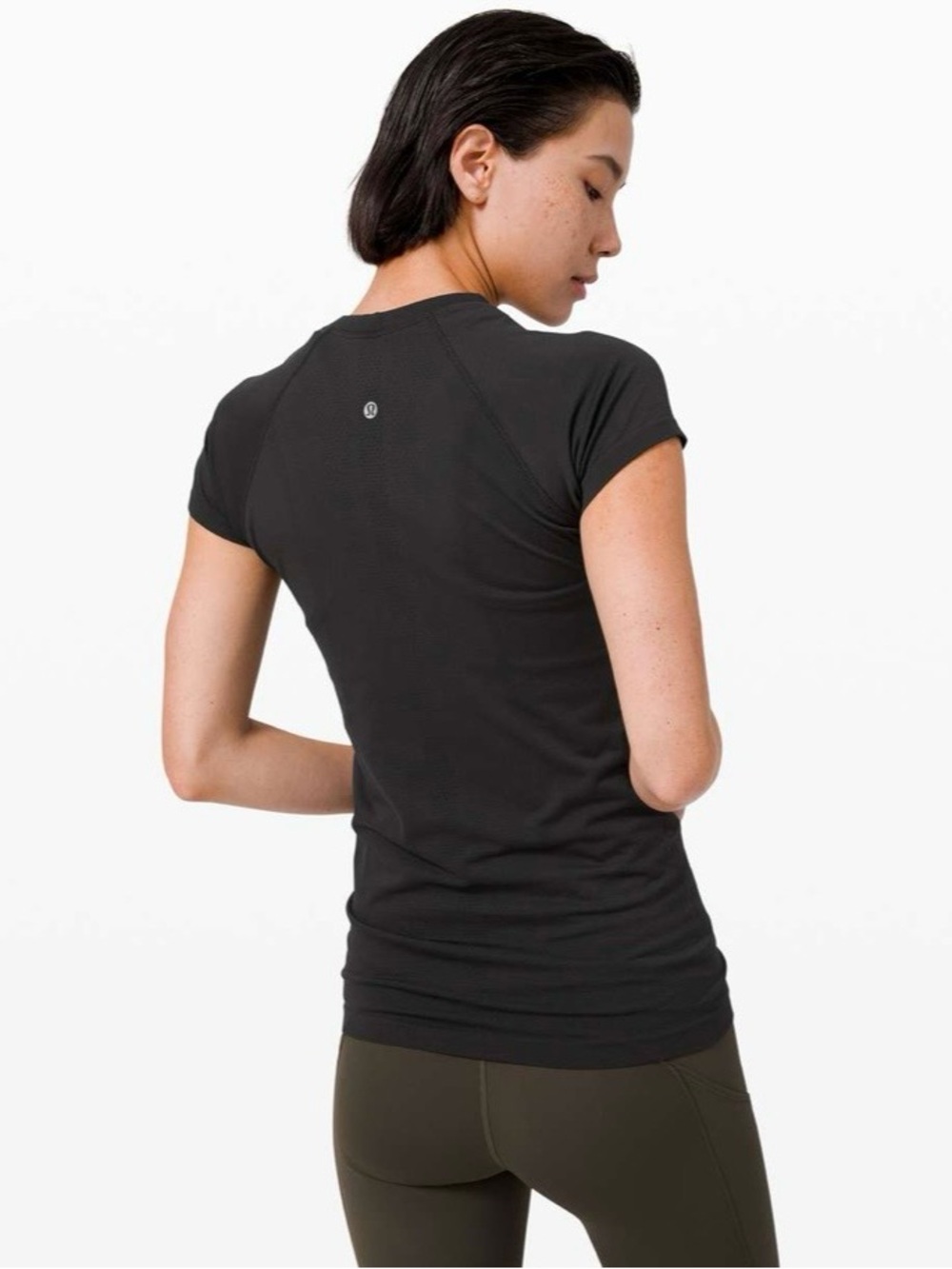Lululemon Swiftly Tech Short Sleeve 2.0 Black / Black - Picture 2 of 6
